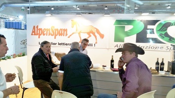 Dall'Ora Ambrosini Masi allo stand Pegus salone del cavallo americano 2016